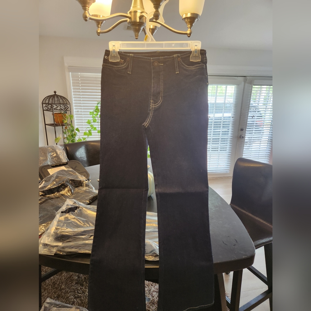 New Jeans, stretch. Multiple sizes